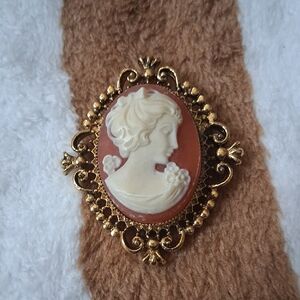 Gold-Tone Cameo Brooch Pin in Coral and Cream